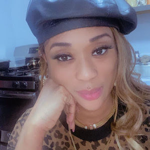 Meet your Posher, Munira